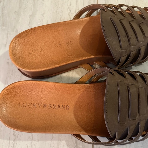 Lucky Brand Fisherman-style mule - Picture 7 of 8